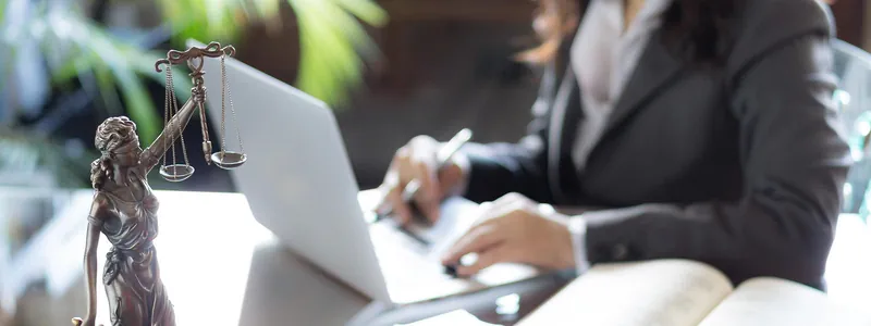 Asesoramiento jurídico con respaldo profesional
